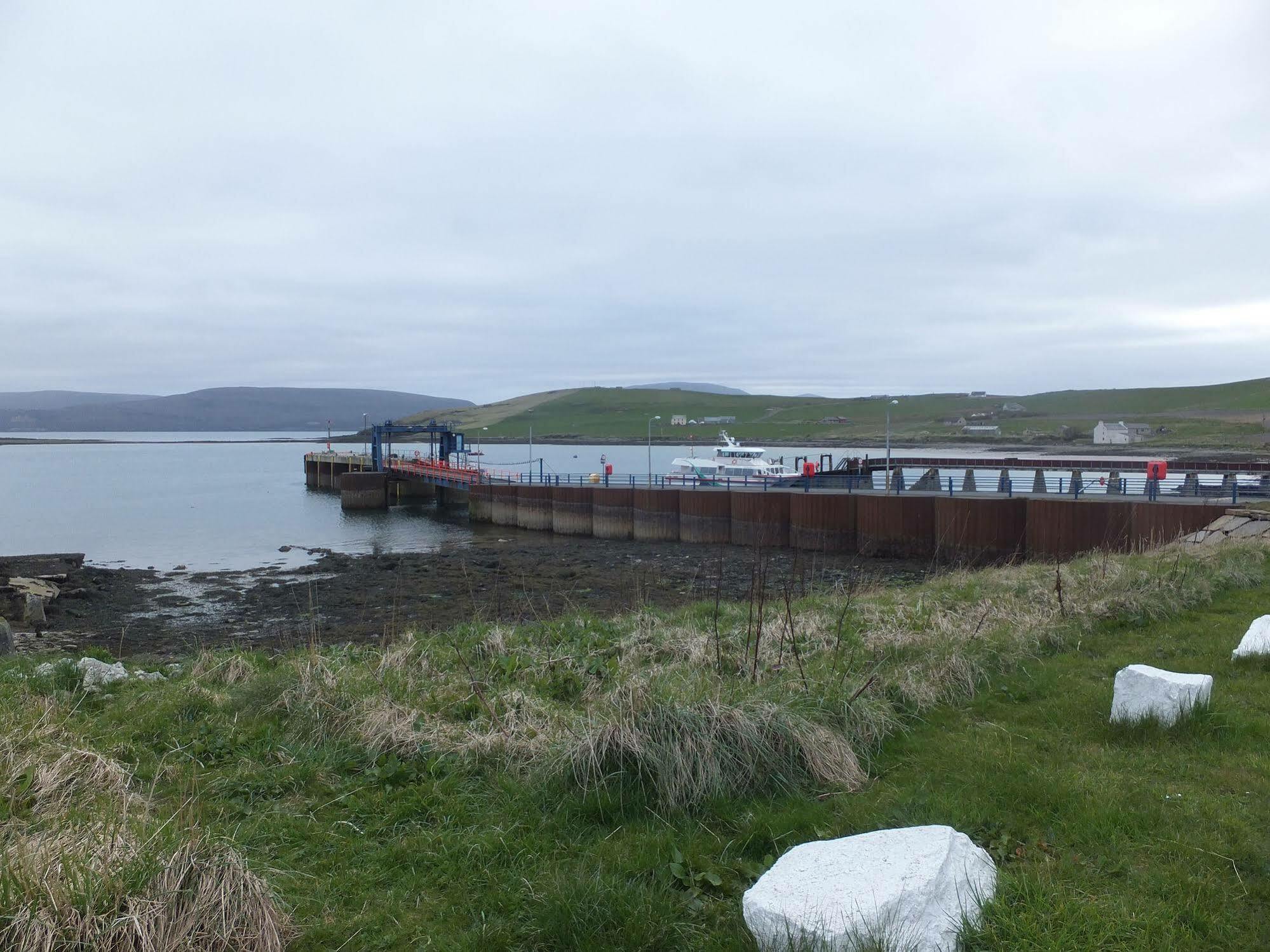 Orkneylodge Orphir  エクステリア 写真
